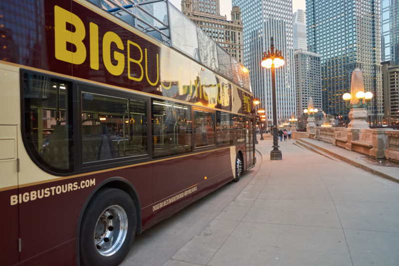 Passeio noturno de ônibus panorâmico por Chicago