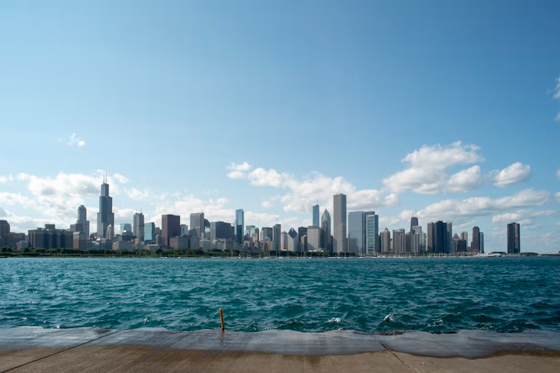 Vista da cidade de Chicago a partir do Adler Planetarium Pier